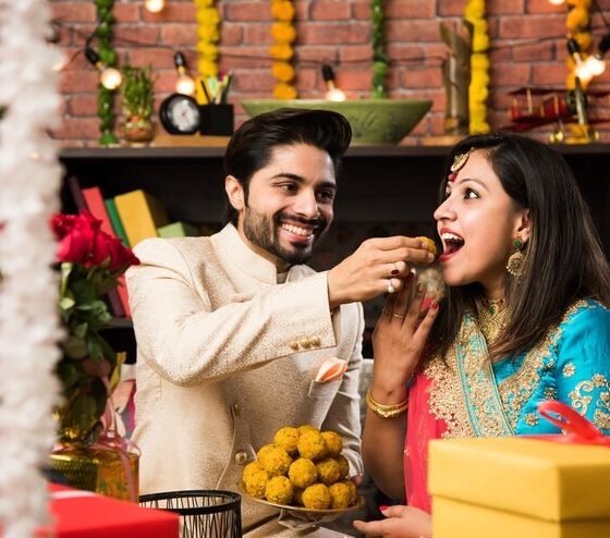 Surprise Your Wife This Diwali with These Lovely Gift Ideas